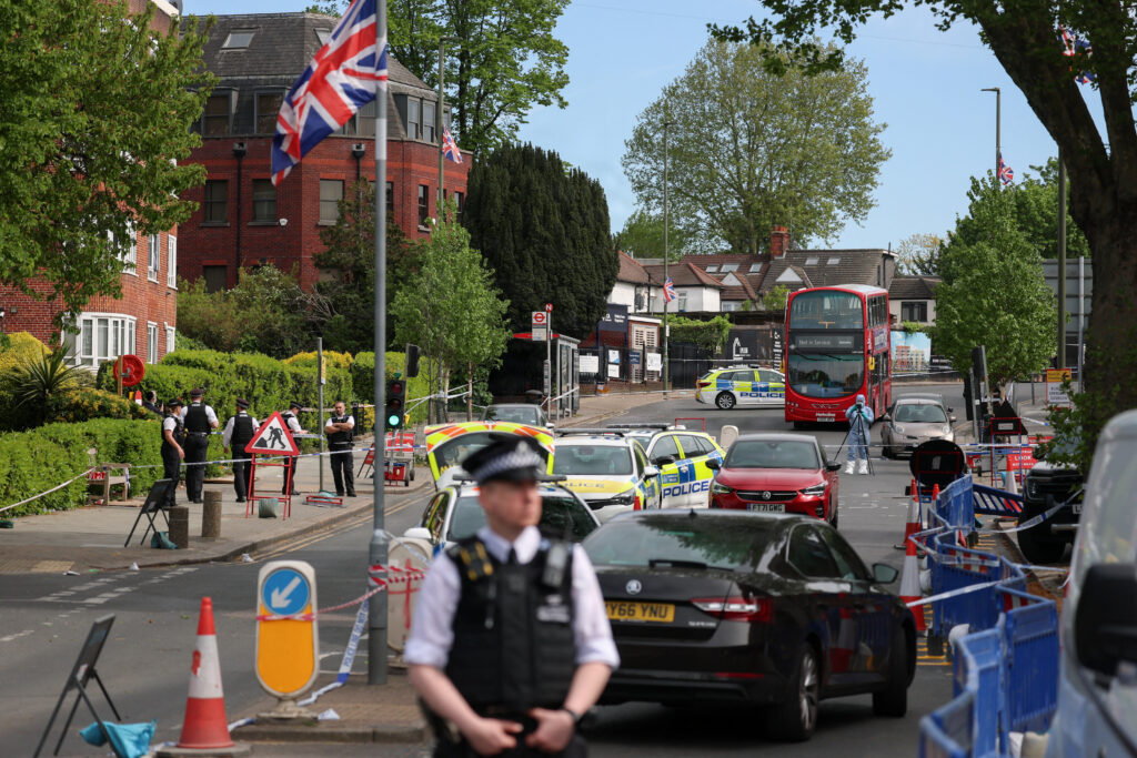 Two Jewish Men Stabbed in London: A Disturbing Incident
