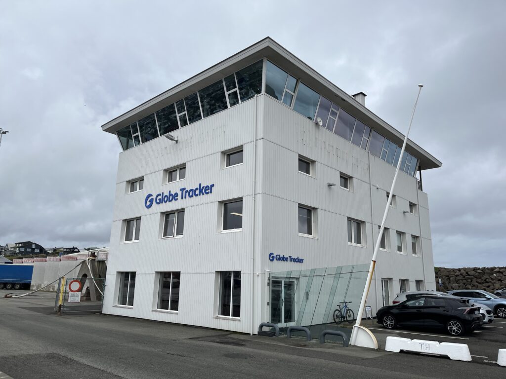 Globe Tracker Faces New Challenges Again