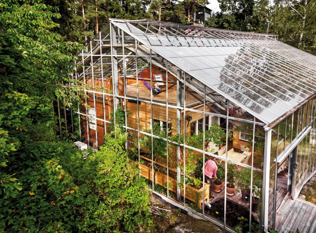 Swedish Greenhouse Living: Embracing Nature at Home Swedish Greenhouse Living: Embracing Nature at Home